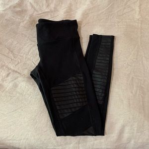 Alo Yoga Moto Legging